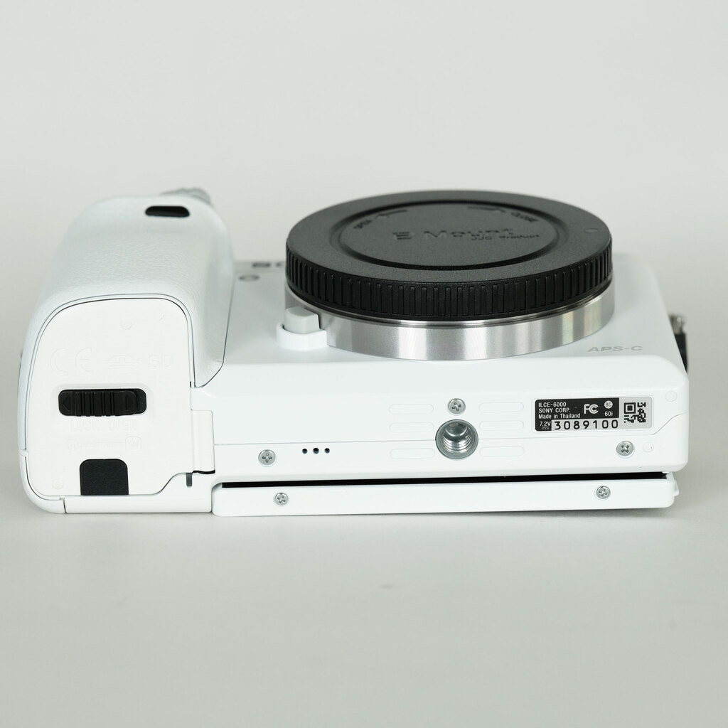 SONY α6000（ILCE-6000）