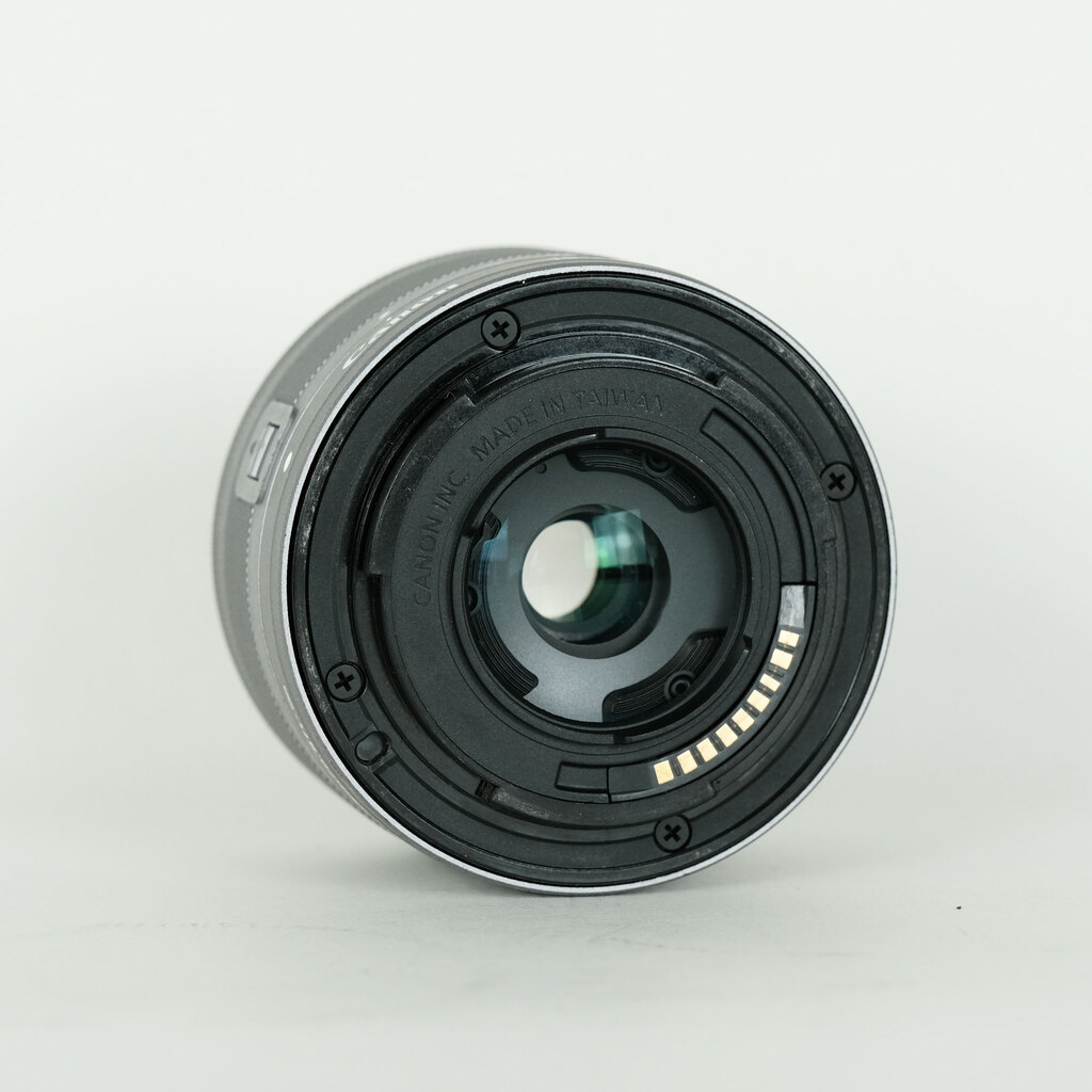 Canon EF-M15-45mm F3.5-6.3 IS STM