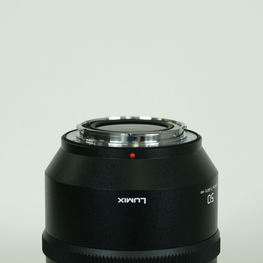 Panasonic LUMIX S PRO 50mm F1.4