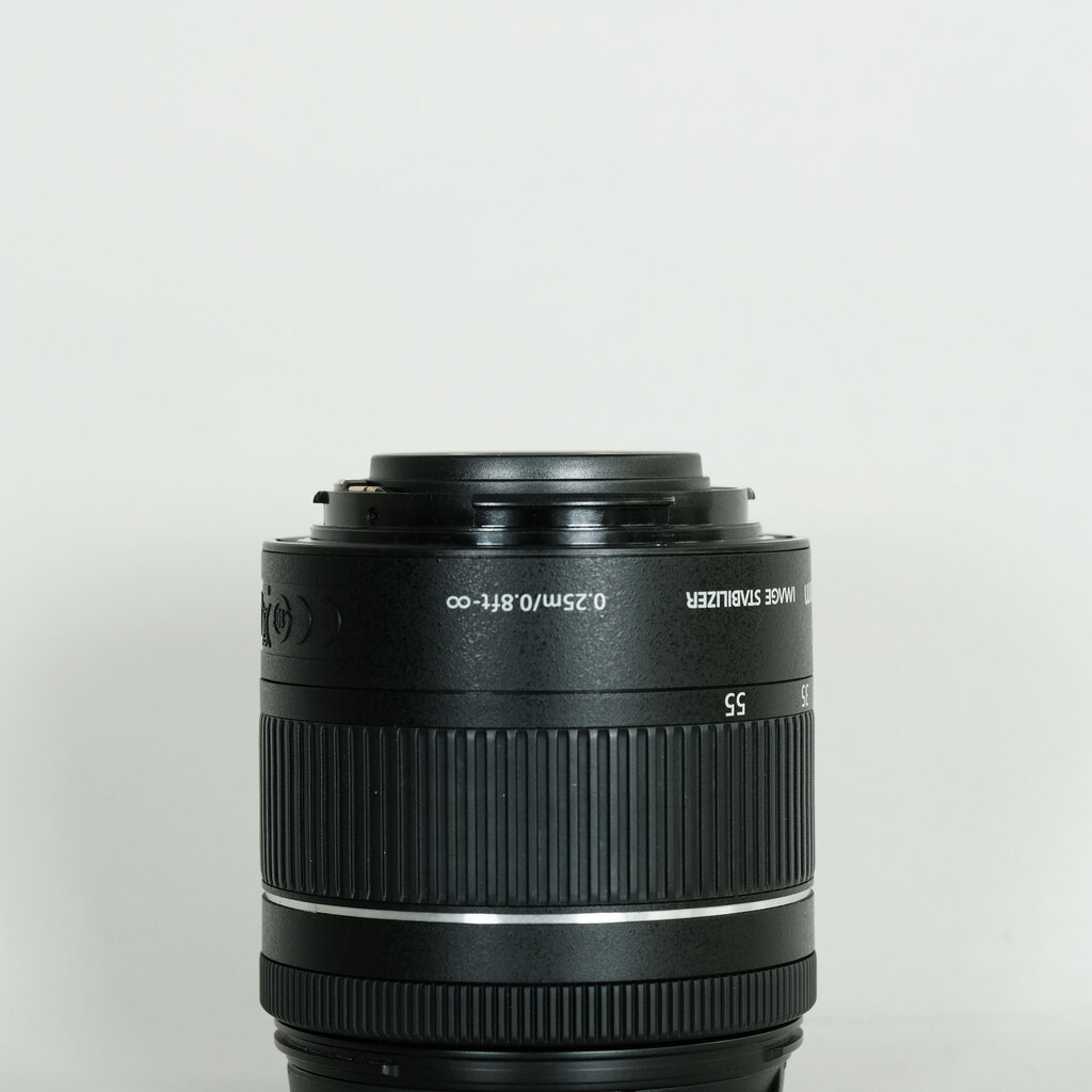 Canon EF-S18-55mm F4-5.6 IS STM