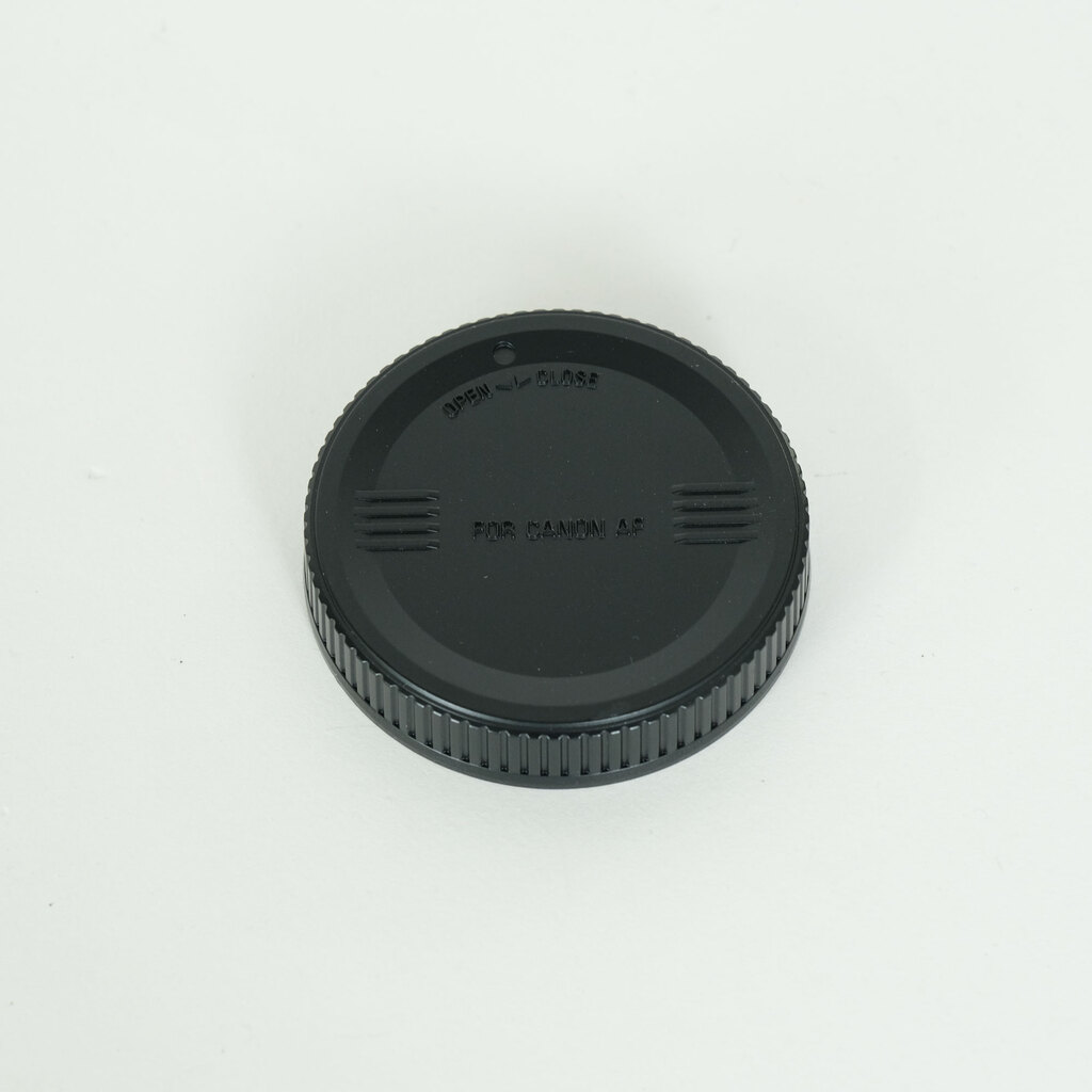 TAMRON 18-270mm F3.5-6.3 DiII VC PZD/Model B008E（キヤノンEF用）