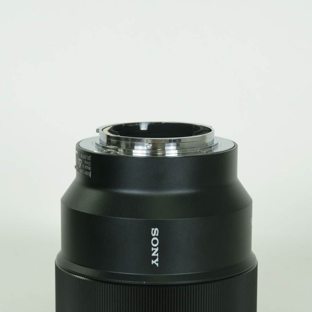 SONY FE 85mm F1.8 SEL85F18