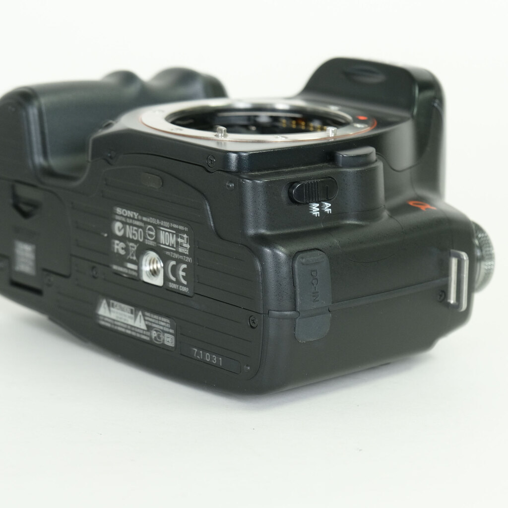SONY α100 ブラックボディ