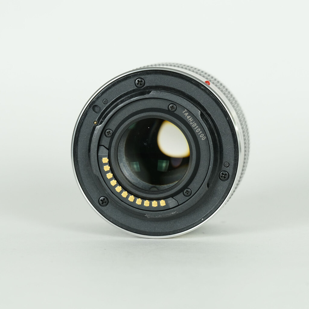 Panasonic LUMIX G VARIO 14-42mm F3.5-5.6 ASPH./MEGA O.I.S.