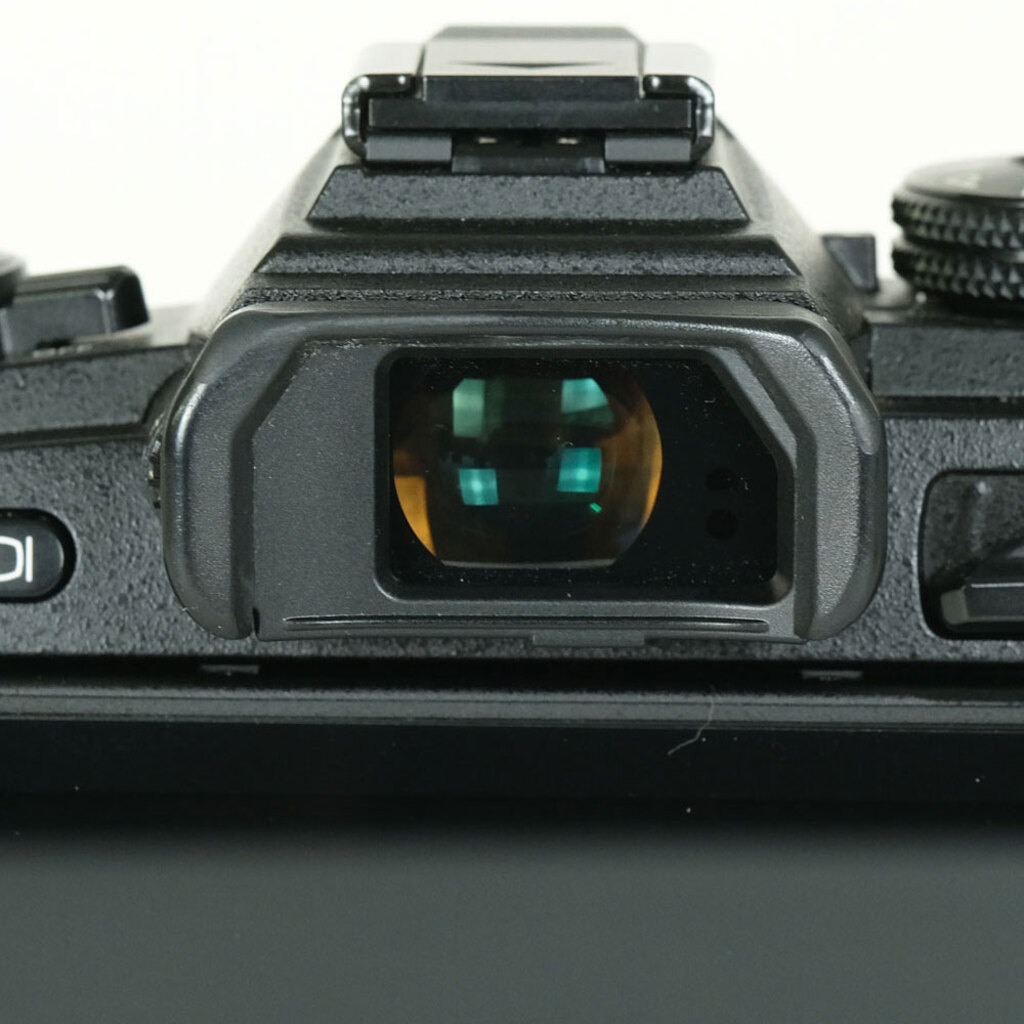 OLYMPUS OM-D E-M1 Mark II