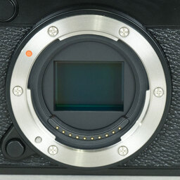 FUJIFILM X-E5