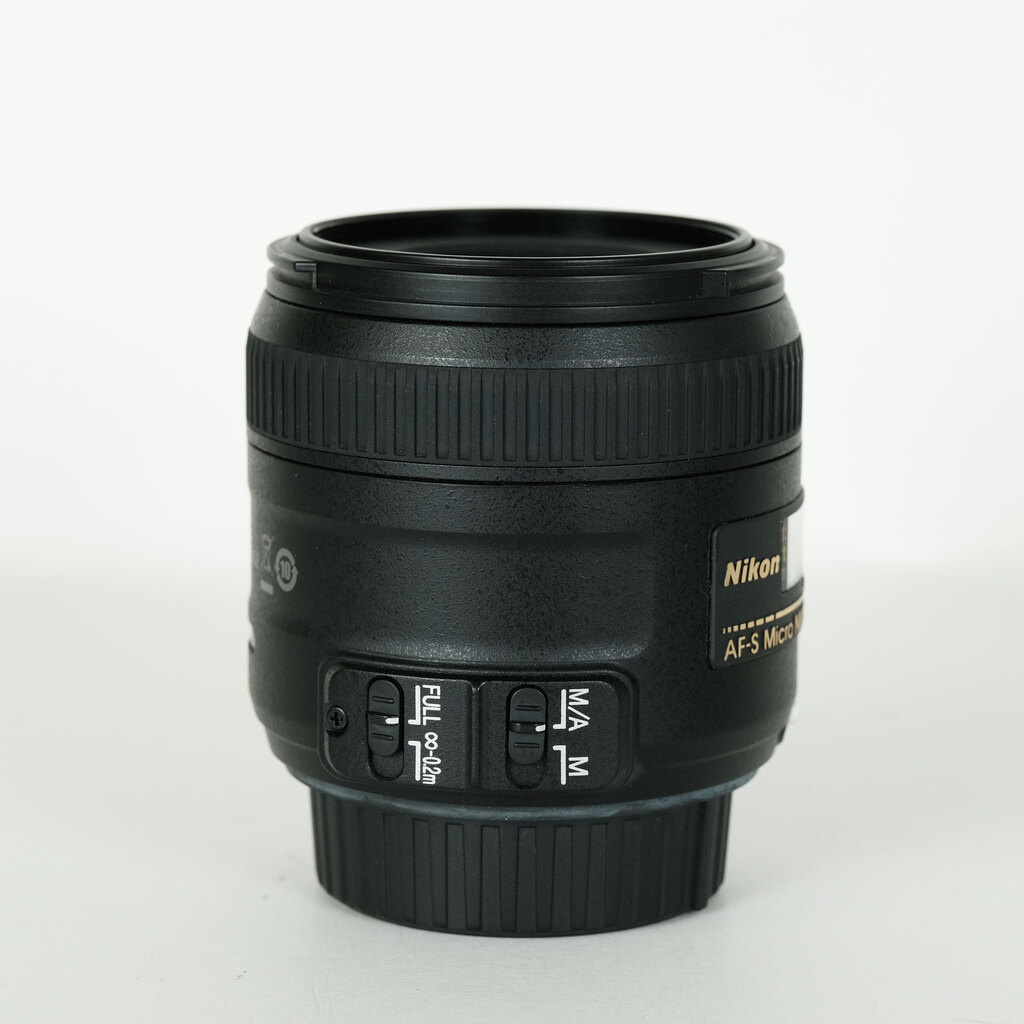 Nikon AF-S DX Micro NIKKOR 40mm f/2.8G