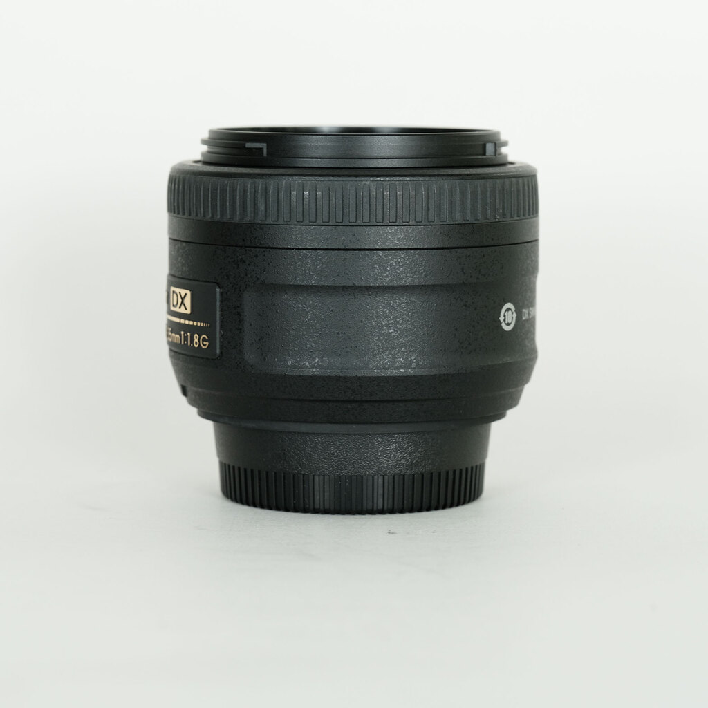 Nikon AF-S DX NIKKOR 35mm f/1.8G