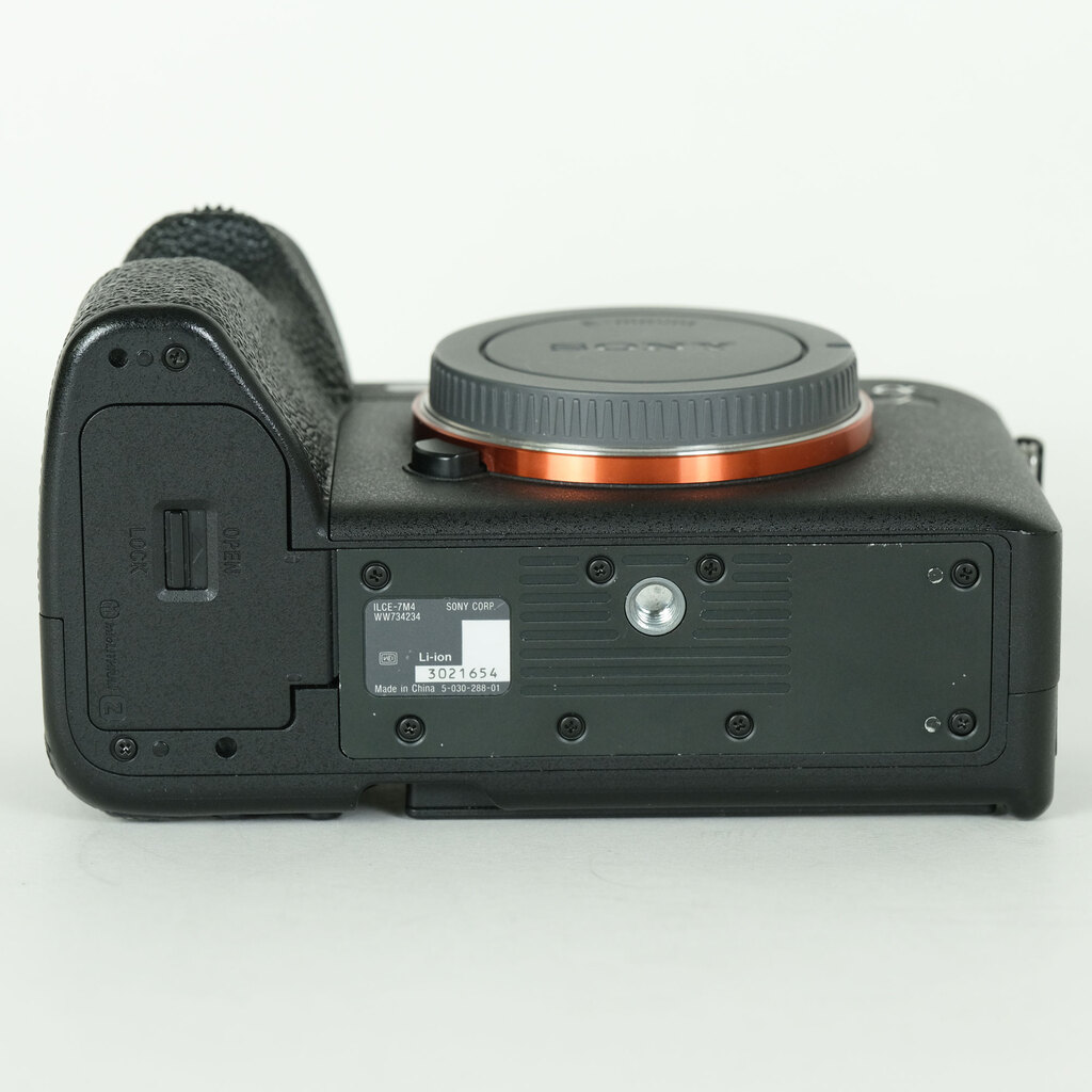 SONY α7 IV(ILCE-7M4) SONY α7 IV(ILCE-7M4)