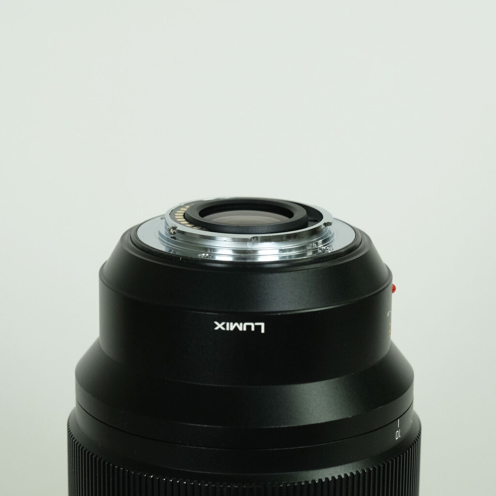 Panasonic LEICA DG VARIO-SUMMILUX 10-25mm / F1.7 ASPH. Panasonic LEICA DG VARIO-SUMMILUX 10-25mm / F1.7 ASPH.