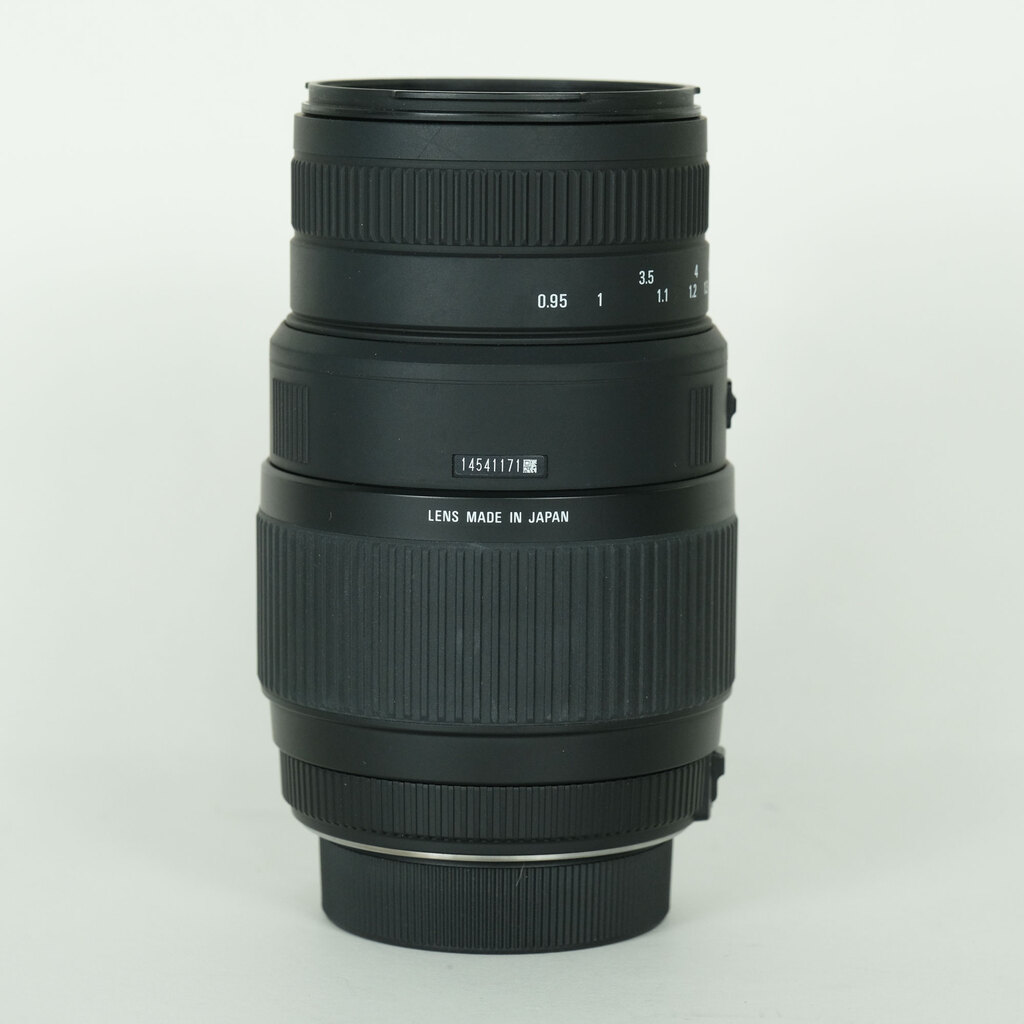 SIGMA 70-300mm F4-5.6 DG OS [�j�R��F�p]