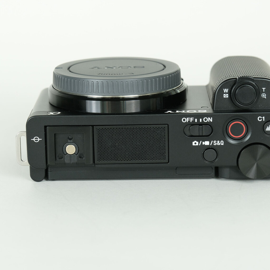 SONY VLOGCAM ZV-E10