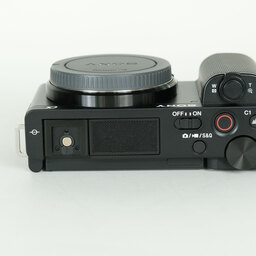SONY VLOGCAM ZV-E10