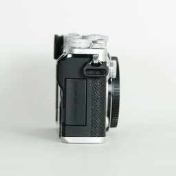 OLYMPUS PEN-F