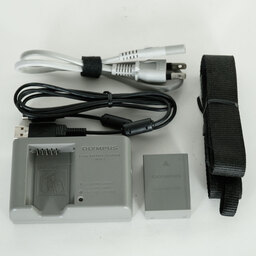 OLYMPUS PEN E-P5 ボディ ブラック