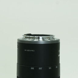 Canon RF75-300mm F4-5.6 Canon RF75-300mm F4-5.6