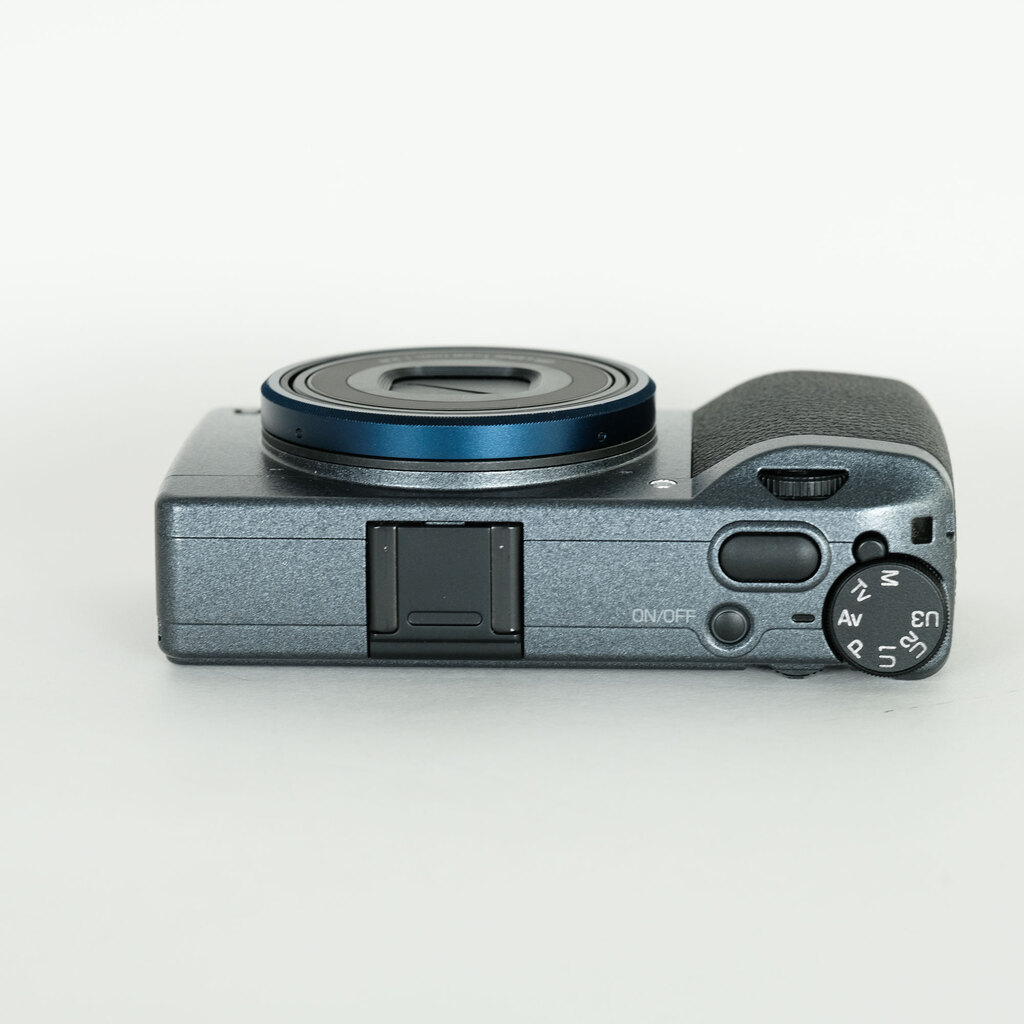 RICOH GR IIIx Urban Edition Special Limited Kitの出品 | ONE SCENE