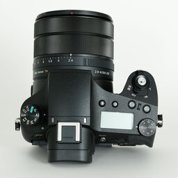 SONY Cyber-shot DSC-RX10M4