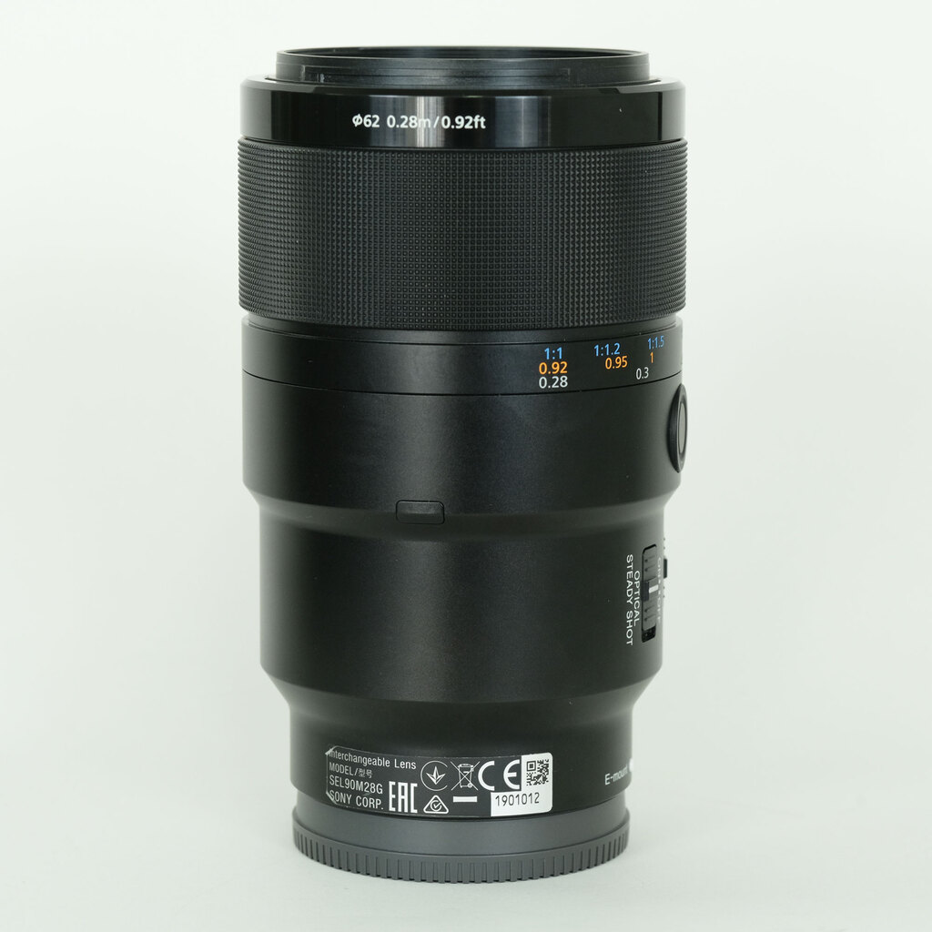 SONY FE 90mm F2.8 Macro G OSS SEL90M28G