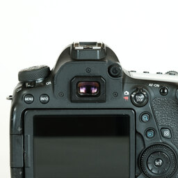 Canon EOS 6D Mark II