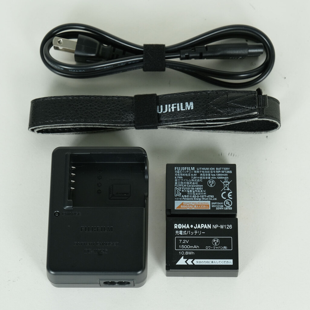 FUJIFILM X-E3