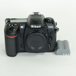 Nikon D200 ボディ