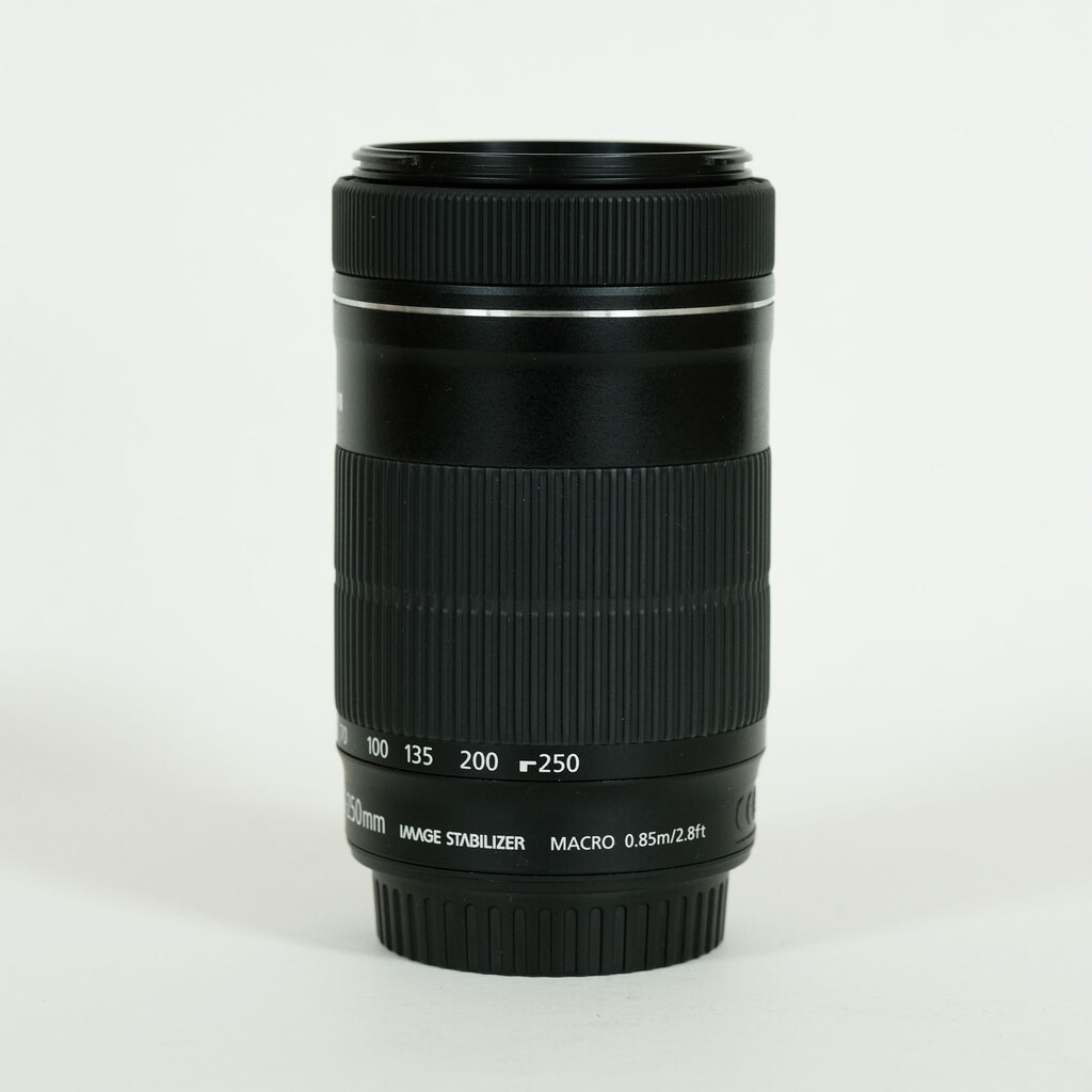 Canon EF-S55-250mm F4-5.6 IS STMの出品 | ONE SCENE（ワンシーン）