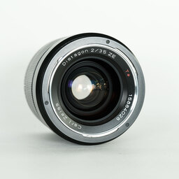 Carl Zeiss Distagon T* 35mm F2 ZE [キヤノンEF用]