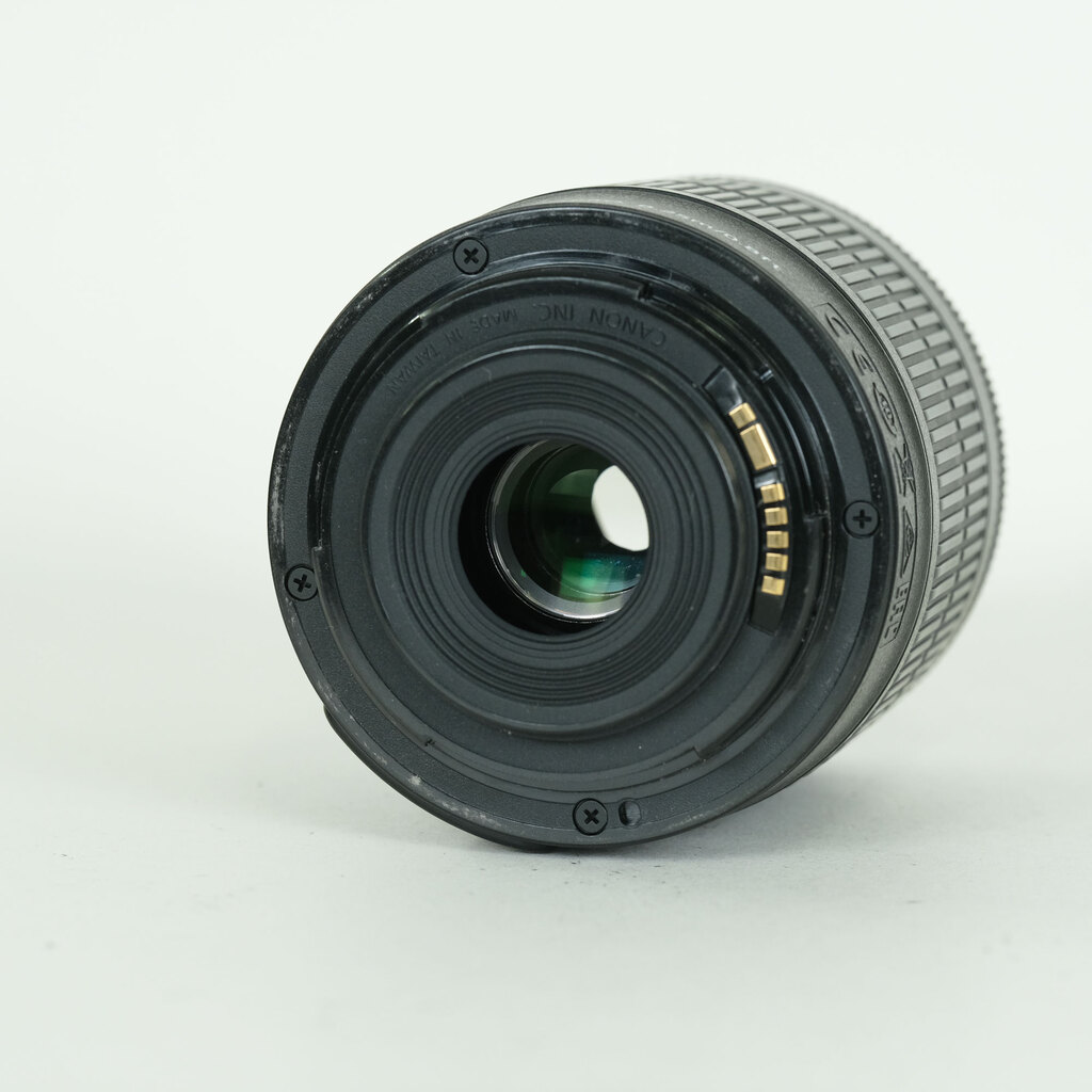 Canon EF-S18-55mm F3.5-5.6 IS STM Canon EF-S18-55mm F3.5-5.6 IS STM