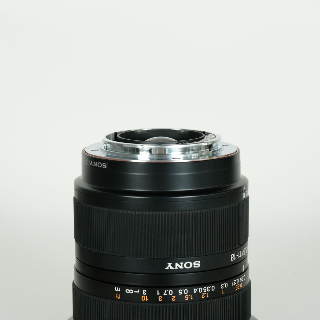 SONY DT 11-18mm F4.5-5.6 SAL1118