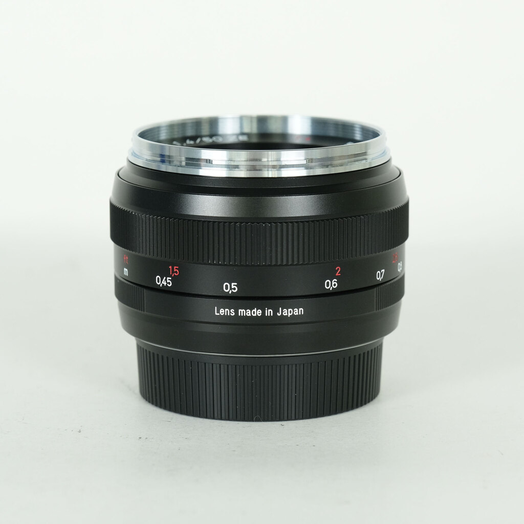 Carl Zeiss Planar T* 50mm F1.4 ZE [キヤノンEF用]の出品 | ONE SCENE