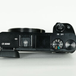 SONY α6000（ILCE-6000）