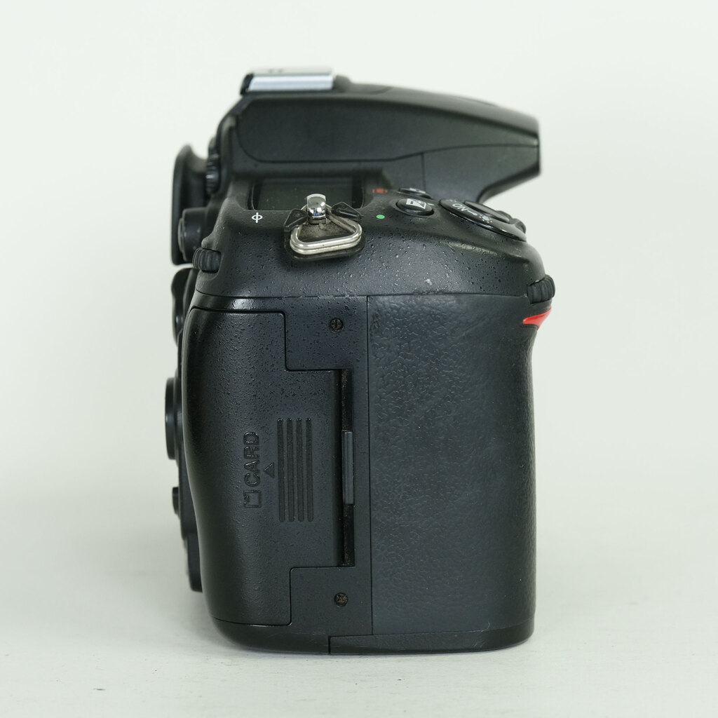 Nikon D7000