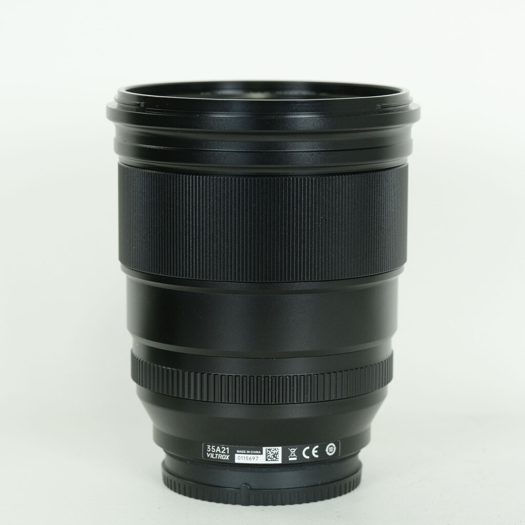 VILTROX AF 75mm F1.2 (フジフイルムX用) VILTROX AF 75mm F1.2 (フジフイルムX用)
