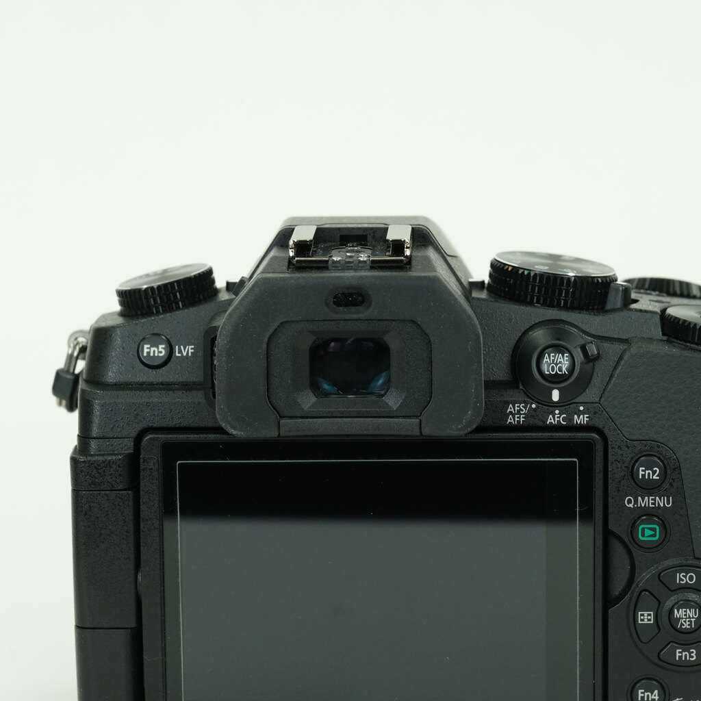 Panasonic LUMIX DMC-G8