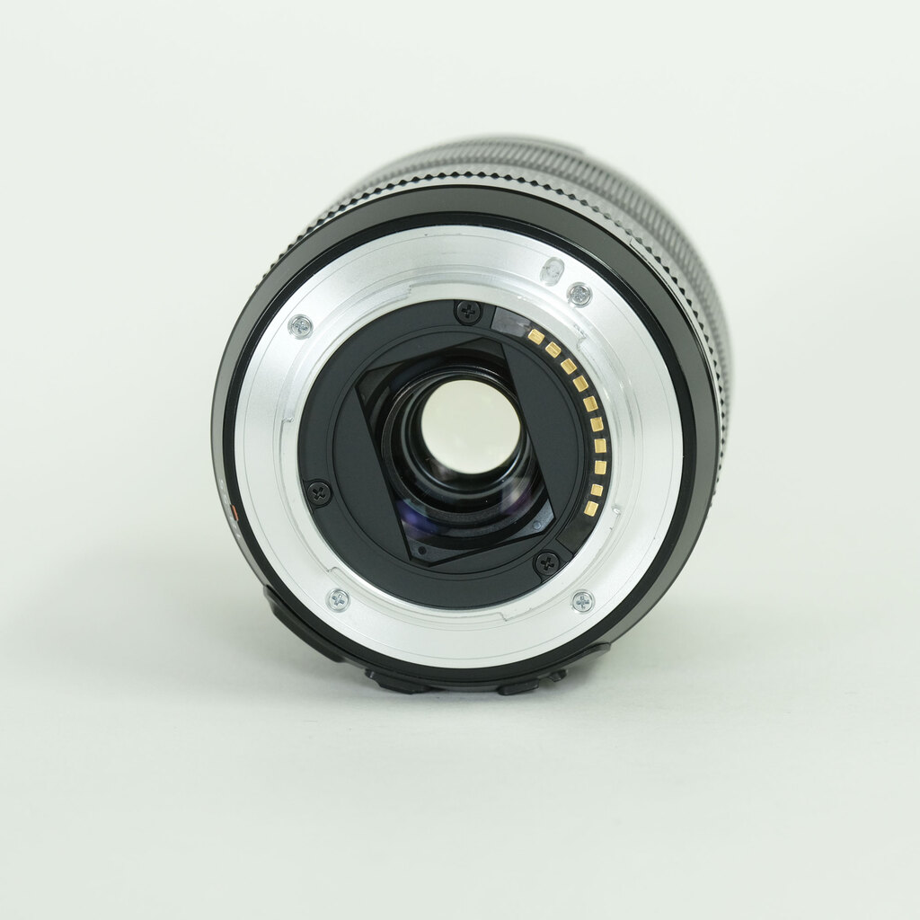 FUJIFILM XF18-55mmF2.8-4 R LM OIS FUJIFILM XF18-55mmF2.8-4 R LM OIS