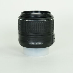 Nikon AF-S DX NIKKOR 18-55mm f3.5-5.6G VR II