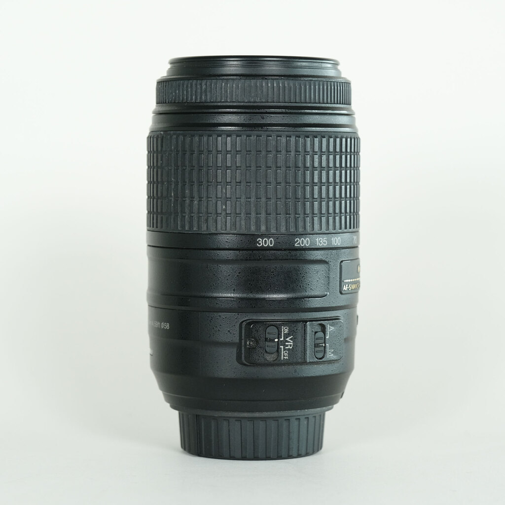 Nikon AF-S DX NIKKOR 55-300mm F4.5-5.6G ED VR