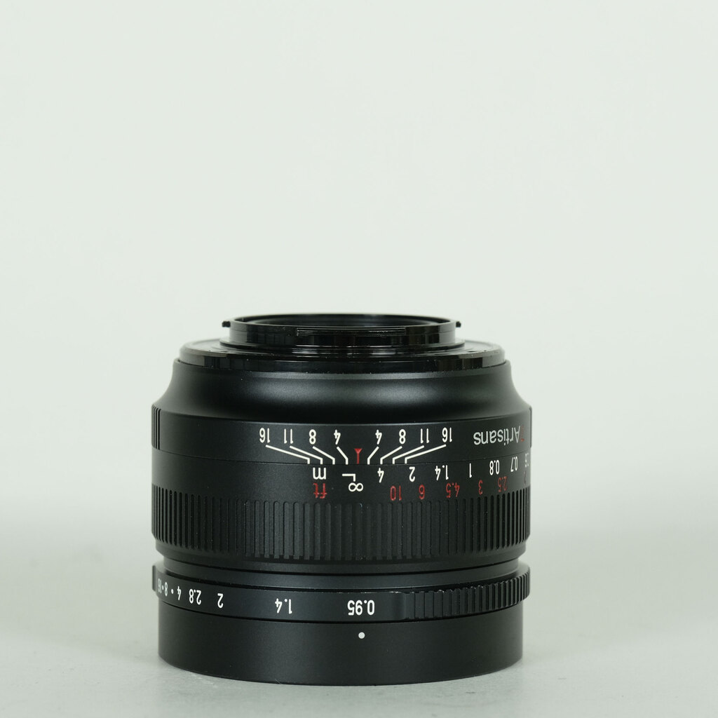七工匠 7Artisans 50mm F0.95 (フジフイルムX用) ブラックの出品 | ONE