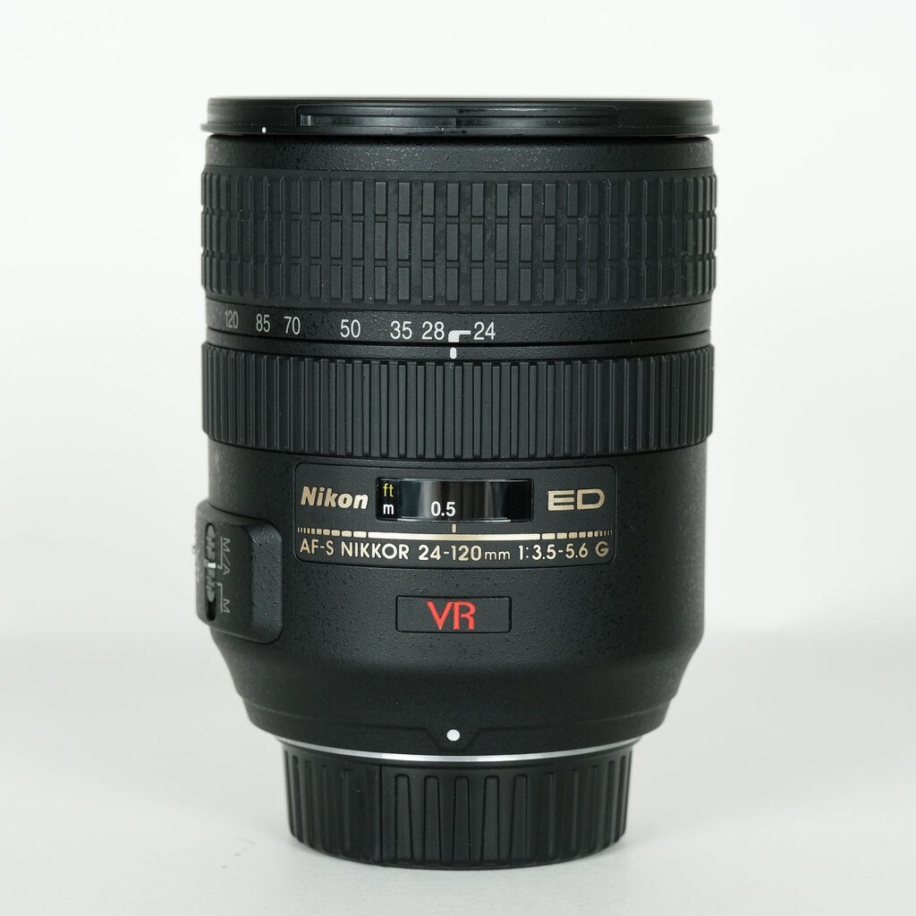 Nikon AF-S VR Zoom-Nikkor 24-120mm F3.5-5.6G IF-ED