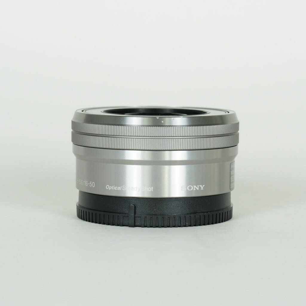 Sony パワーズームレンズ SELP1650　シルバー #4886 SONY E PZ 16-50mm F3.5-5.6 OSS SELP1650 シルバーの出品 | ONE SCENE