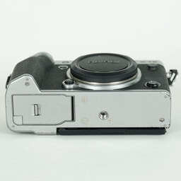 FUJIFILM X-T5