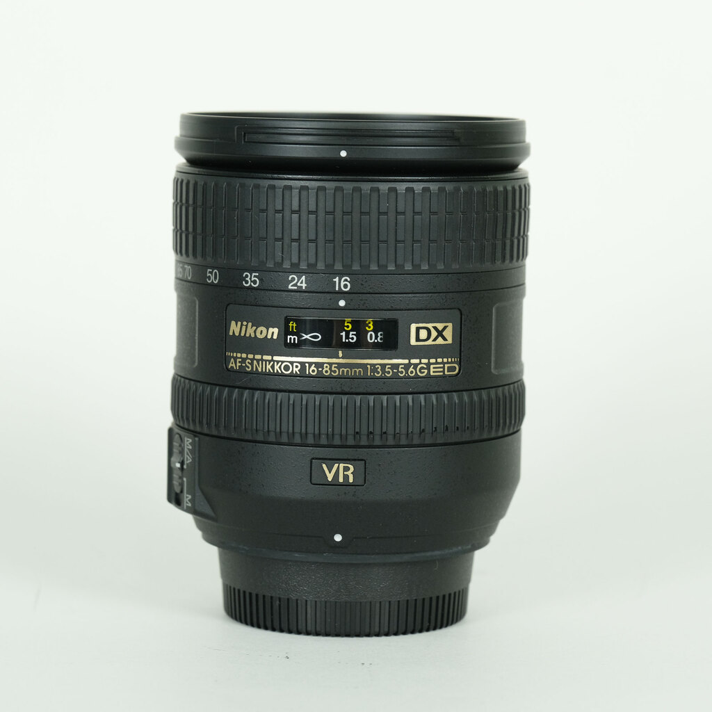 AF-S DX NIKKOR 16-85mm f/3.5-5.6G ED VR 中古価格比較 - 価格.com