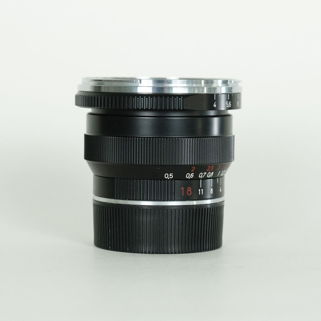 Carl Zeiss Distagon T* 18mm F4 ZM(ライカM用) ブラック Carl Zeiss Distagon T* 18mm F4 ZM(ライカM用) ブラック