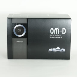 OLYMPUS OM-D E-M5 Mark III