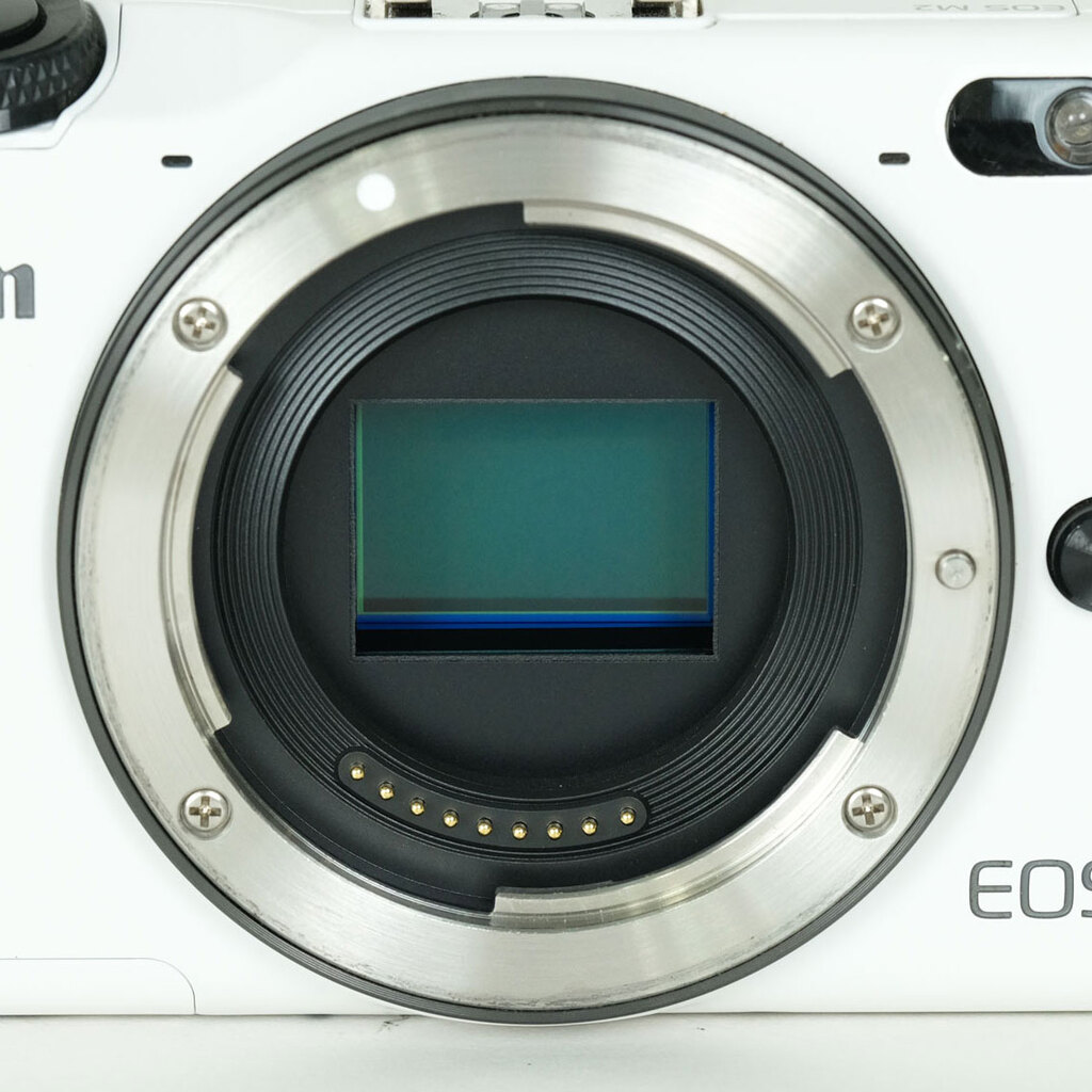 Canon EOS M2 ボディ ホワイトの出品 | ONE SCENE（ワンシーン）