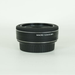 Canon EF40mm F2.8 STM