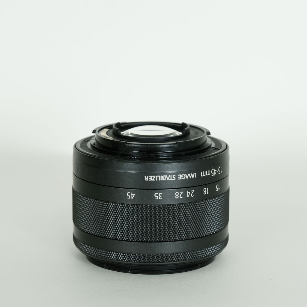 Canon EF-M15-45mm F3.5-6.3 IS STM