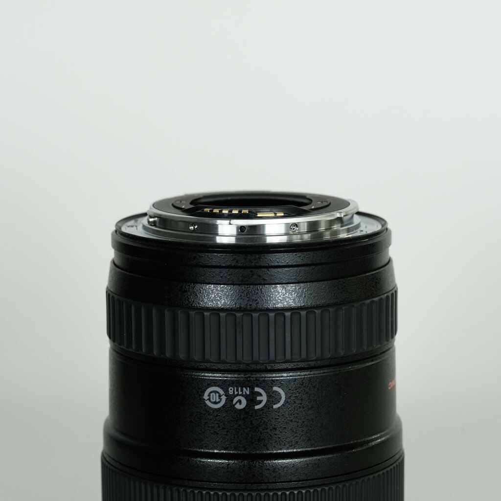 Canon EF17-40mm F4L USM Canon EF17-40mm F4L USM