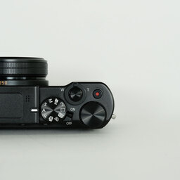 Panasonic LUMIX DMC-TX1